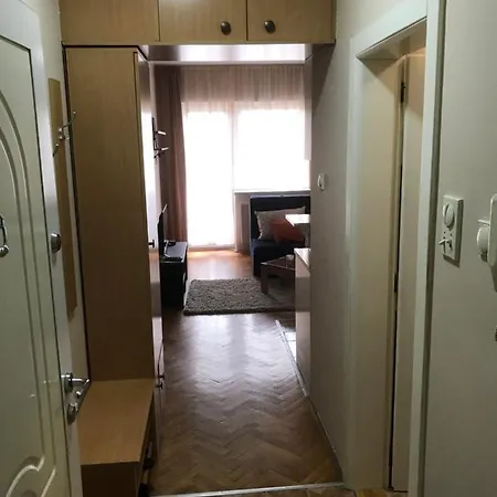 Apartman Sajam